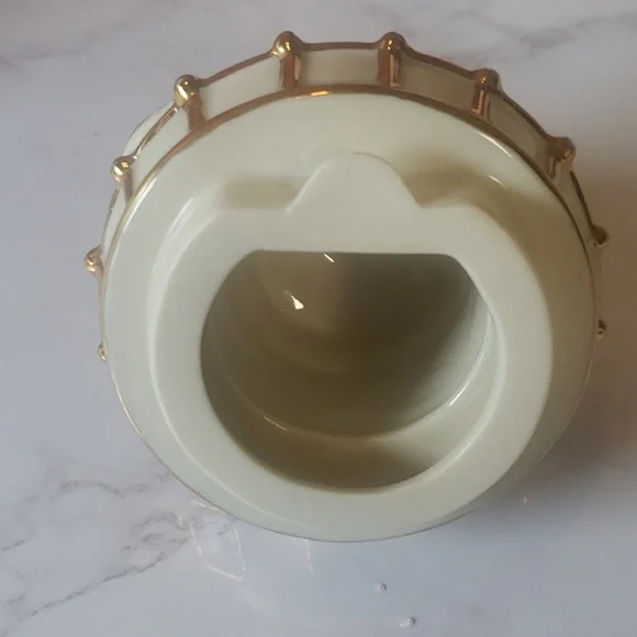 Lenox 2003 Seaside Lighthouse Teapot - Picture 10 of 11